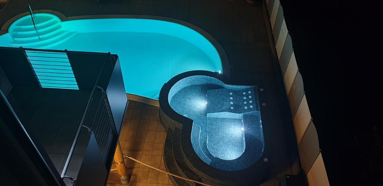 Aparthotel Primavera Apartmentsuites
