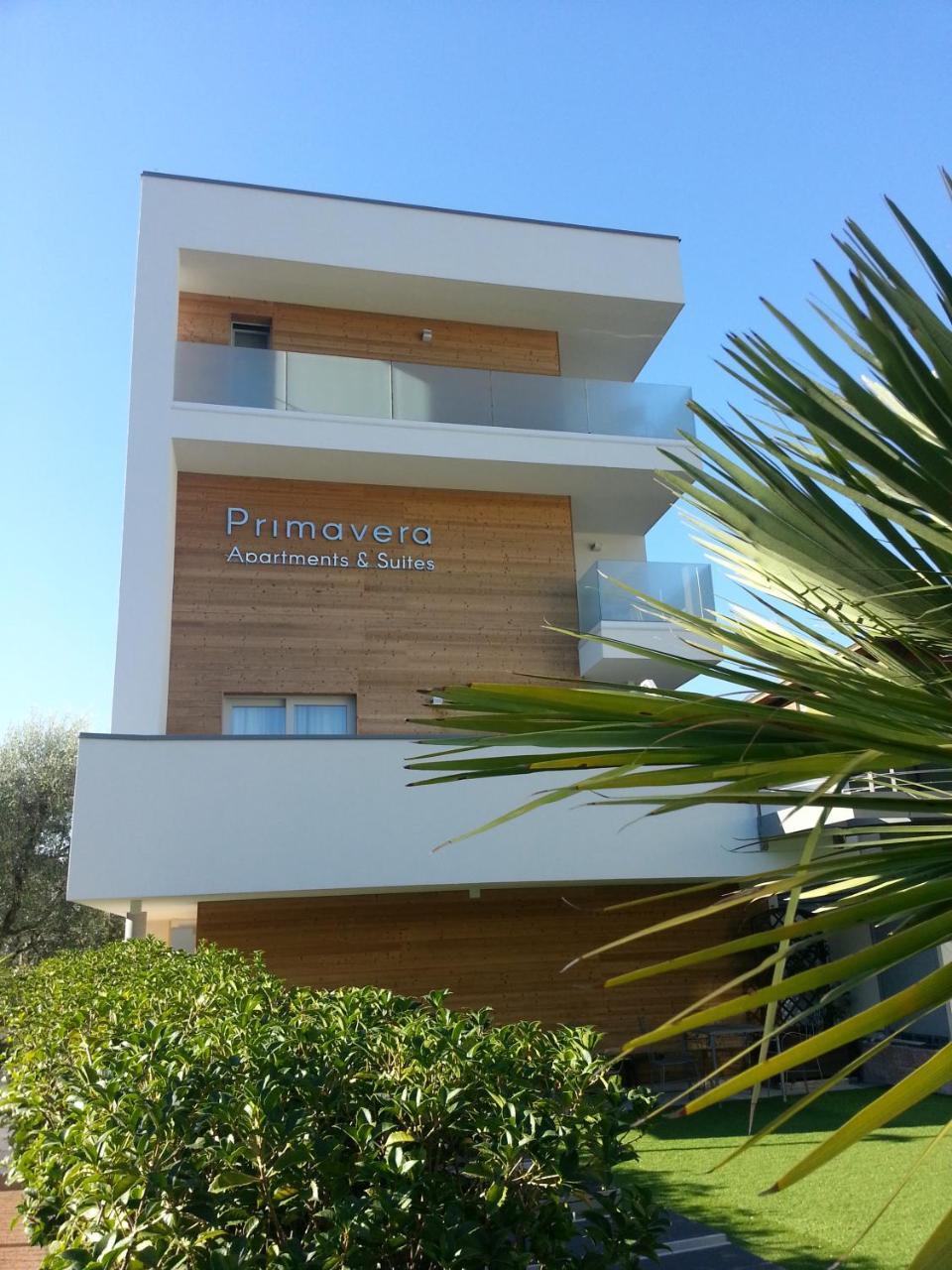 Primavera Apartmentsuites Aparthotel 3*