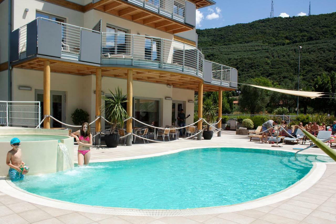 Primavera Apartmentsuites Riva del Garda